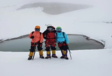 Tour de Ascenso al Volcán Carihuairazo portada final